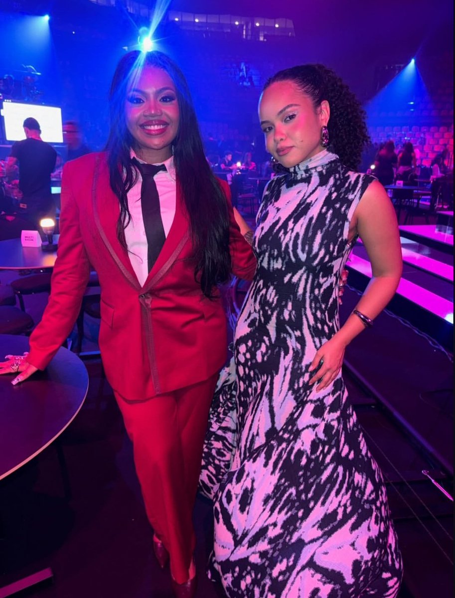 infojoycealane's tweet photo. Joyce Alane e Duquesa juntas durante o Prêmio Multishow 2025 que aconteceu no início da semana. ✨️ https://t.co/5csMzxjjyH