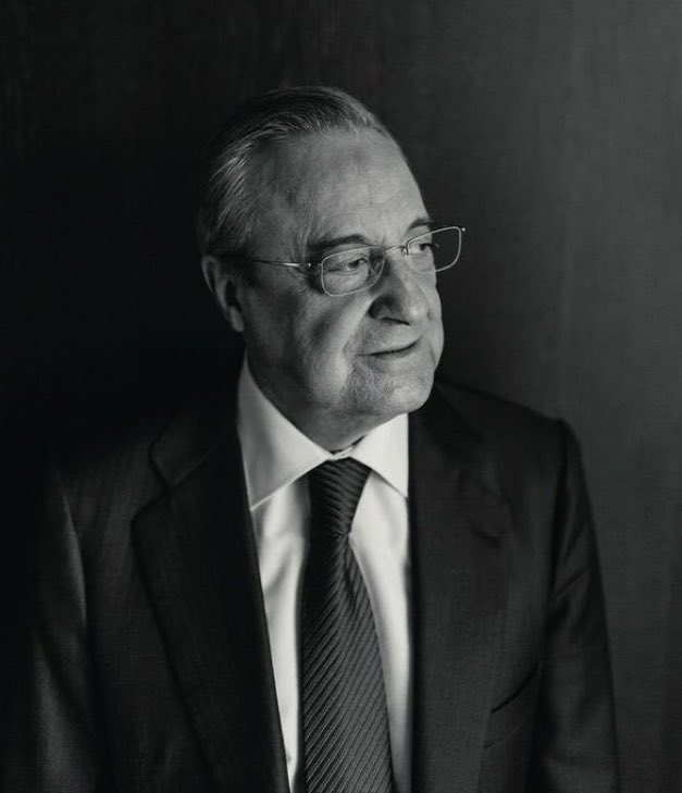 🚨🚨🚨🚨🚨🚨 عاجل — رومان مـولينا:

ريال مدريد يقف في صف اللاعبين على حساب المدرب تشابي ألونسو.

ريال مدريد لا يريد أن يشعر اللاعبين بالانزعاج وخصوصًا فينيسيوس.

الريال متخوف من انخفاض القيمة السوقية لنجوم الفريق قبل أن يتم بيعهم في المستقبل.

🤯💣💰