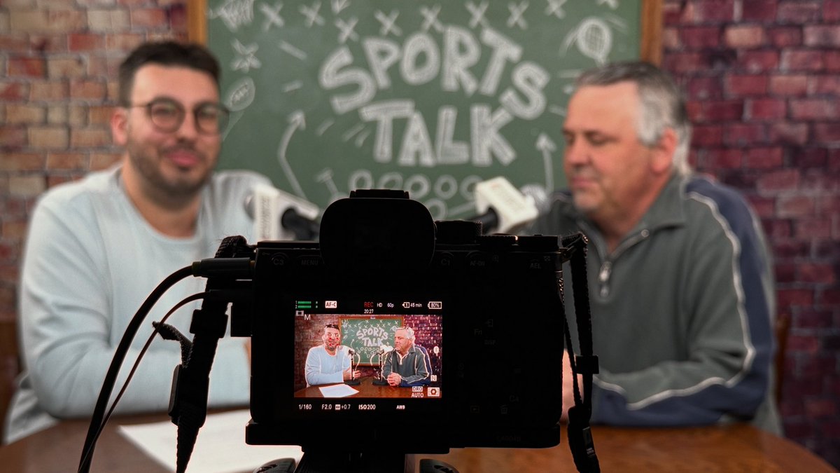 WmsptSunGazette's tweet image. The sports team is in the studio tonight for our latest Sports Talk video. #sportstalk #sportspodcast @docmasse @JonGerardi