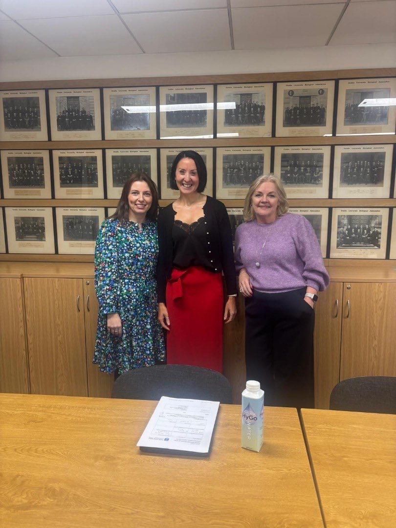 Anne-Marie Brady tweet media