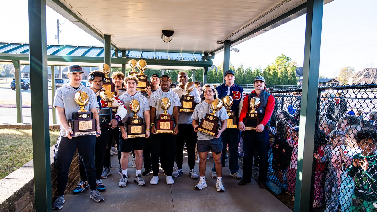 BixbySpartanFootball tweet media