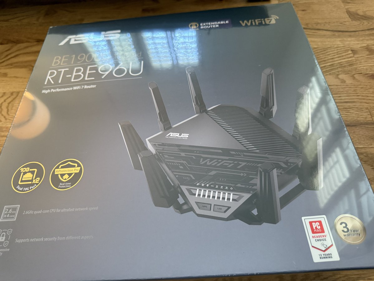 karbon 🐺🦊 tweet media