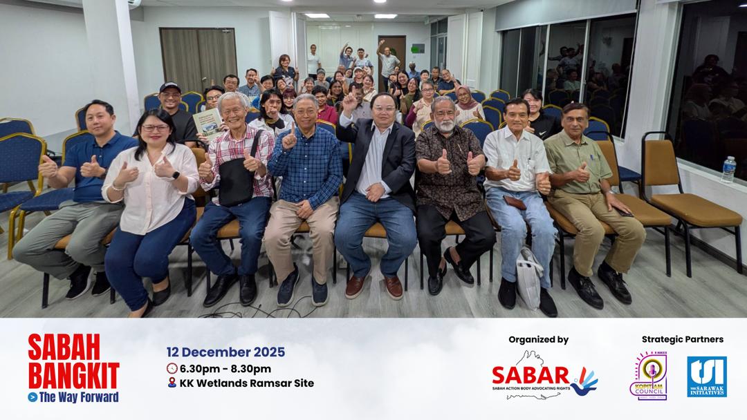 jameschin110's tweet photo. Just had a dialogue session in KK last night - turns out SABAR had to turn people away because it was oversubscribed. Best part of the whole thing? Randomly bumping into a friend I havenโt seen in thirty years!
#PRNSabah #SABAR #SABAH https://t.co/4TB4ICXiAy