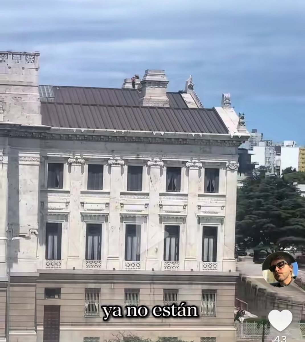 Sí será una 💩 éste gobierno que hasta los indios se fueron a la 💩.