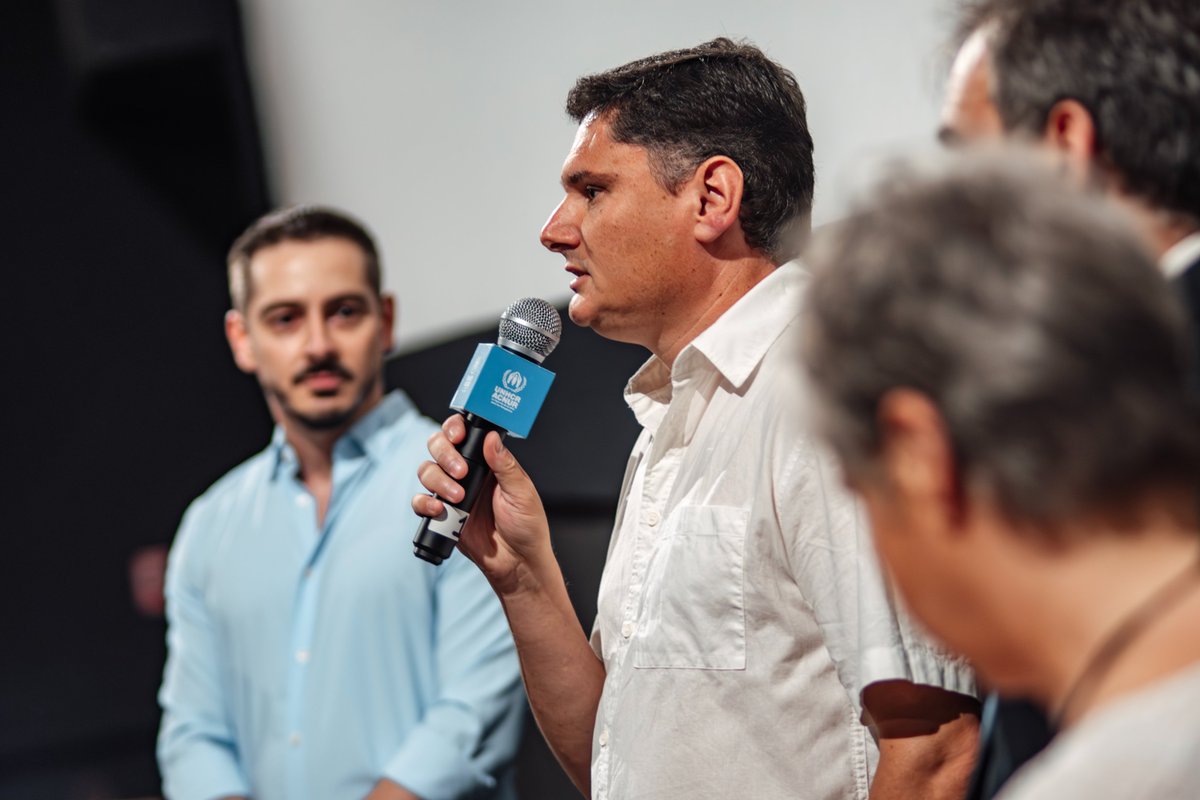 Un relato íntimo y poderoso sobre identidad, pertenencia, apatridia y nacionalidad 🎞️

Junto a @INDDHHuy presentamos en <a href="/CinematecaURU/">Cinemateca Uruguaya</a> “Somos”, un cortometraje documental dirigido por Pablo Martínez Pessi y producido por Gabinete Films en colaboración con #ACNUR