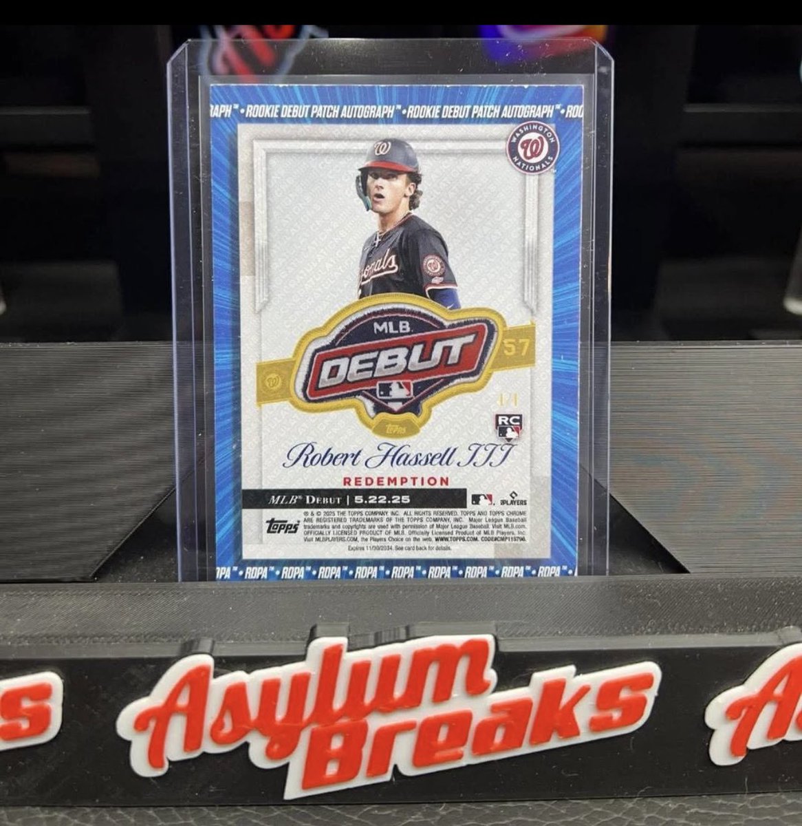 JerseyWild_'s tweet image. Locked down the Robert Hassell RDPA — love picking up cards tied to a player’s first MLB moment.

These patches are the heart of the chase. 💎 #RDPA #ToppsChrome