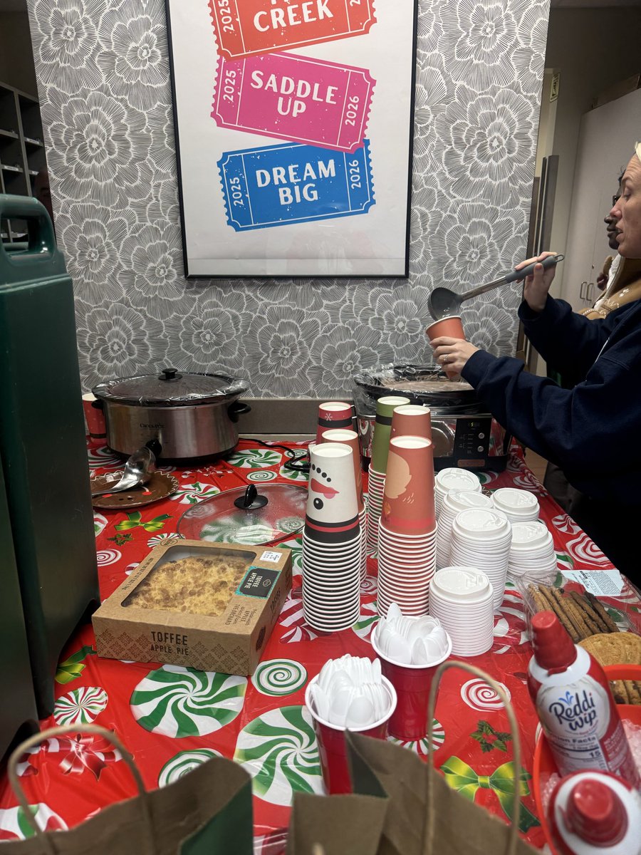 Mechelle tweet media