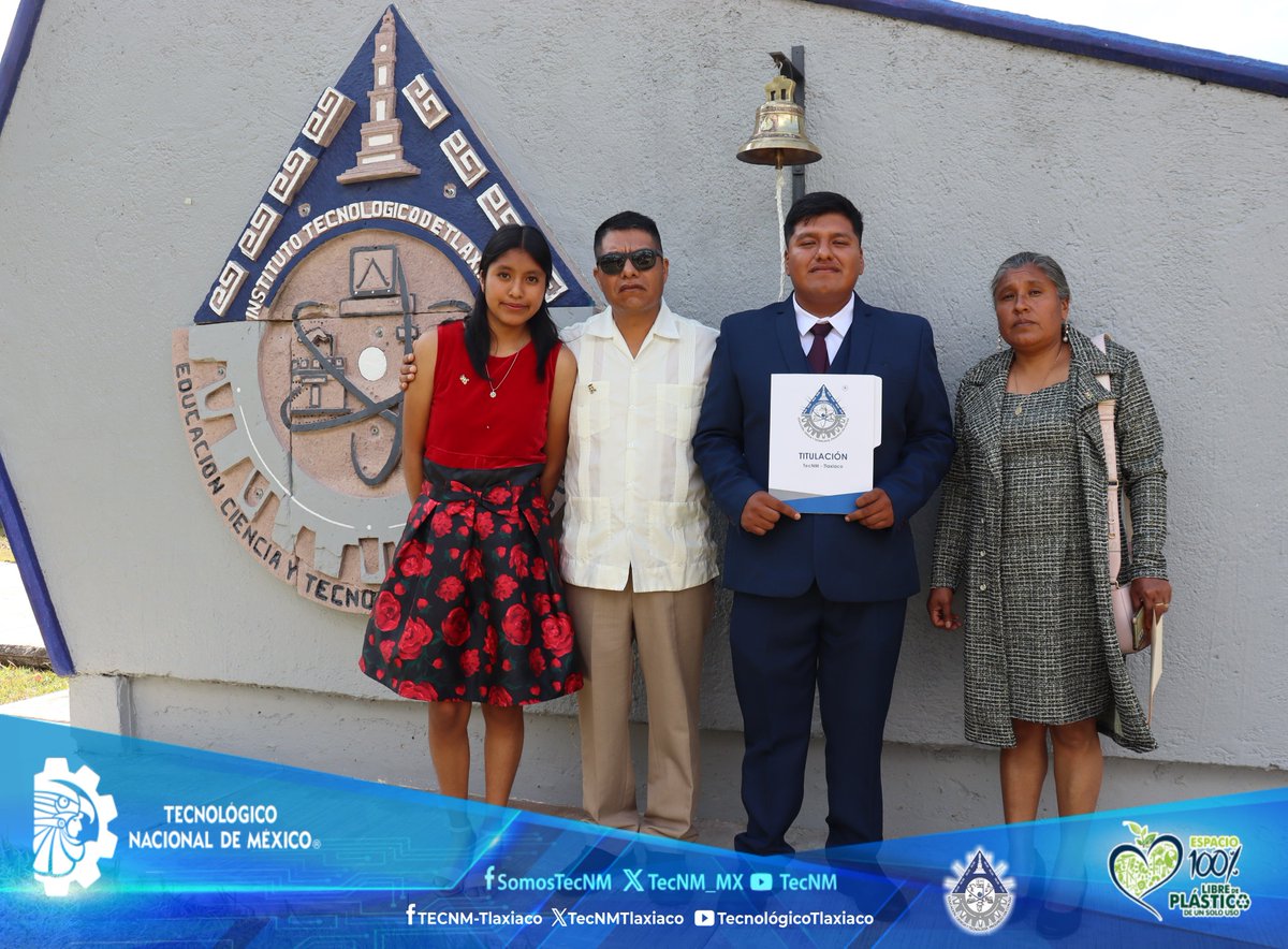 El día de hoy, a las 13:30 horas, se llevó a cabo el acto de recepción profesional de Irvin Nazario Chávez Santiago, egresado de la carrera de Ingeniería Civil del Instituto Tecnológico de Tlaxiaco.Conoce la 𝗻𝗼𝘁𝗮 𝗰𝗼𝗺𝗽𝗹𝗲𝘁𝗮 en nuestra página web:tlaxiaco.tecnm.mx/2025/12/12/268…
