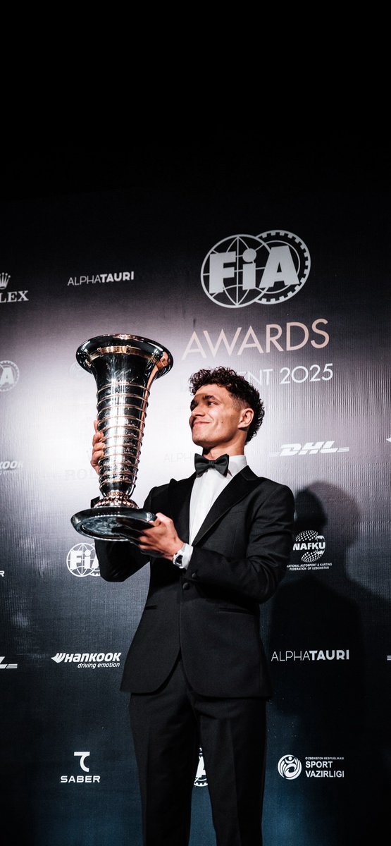 WDC Trophy Wallpapers 🏆📱

<a href="/LandoNorris/">Lando Norris</a> | #Formula1