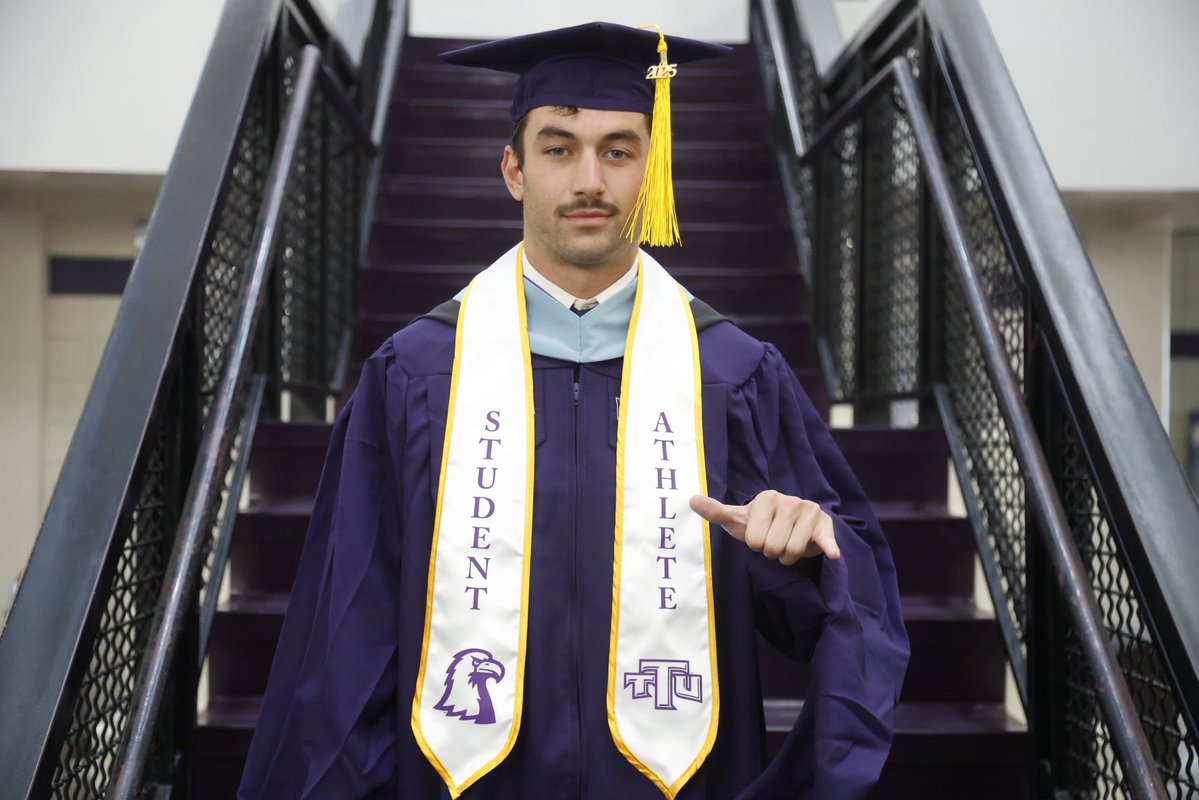 TNTechFootball's tweet image. Congrats to our Grads🎓🦅

#AimHigh | #WingsUp