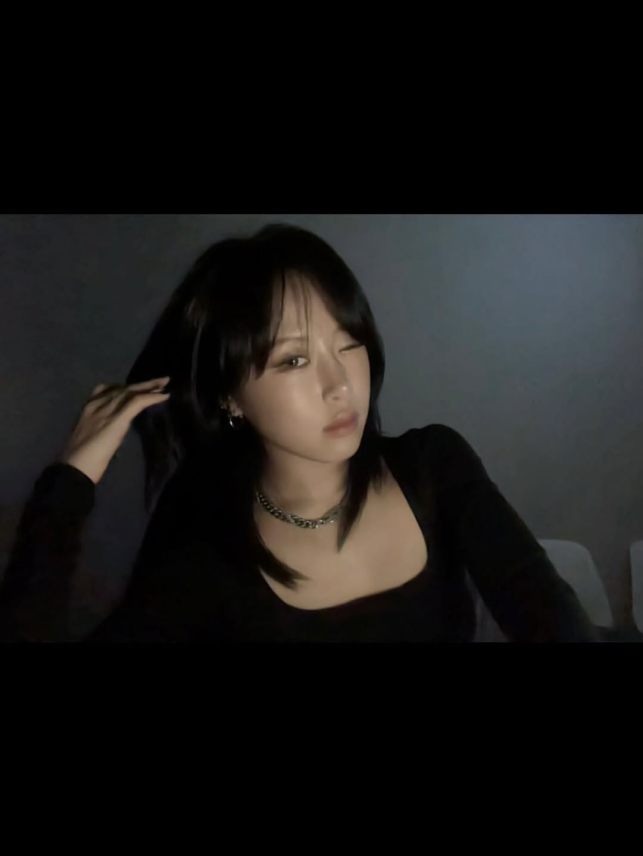 BVILLAINBRASIL's tweet image. 🫦 Novas fotos da INA via Instagram. 

#이나 #INA #배드빌런 #BADVILLAIN @BADVILLAIN_BPM