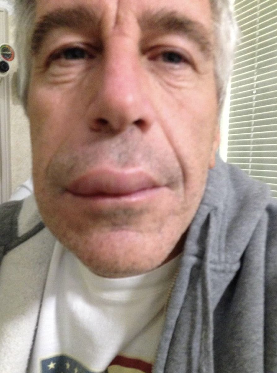 wacky_hijinks's tweet photo. #facedox https://t.co/oBfdwFhAXN