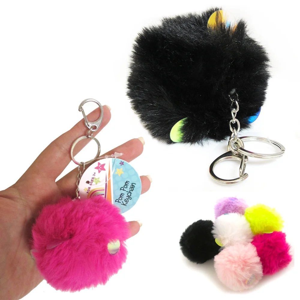 c0razondmelon's tweet photo. these keychains make me feel like i have a pet puffle https://t.co/k9xbV9SAfz
