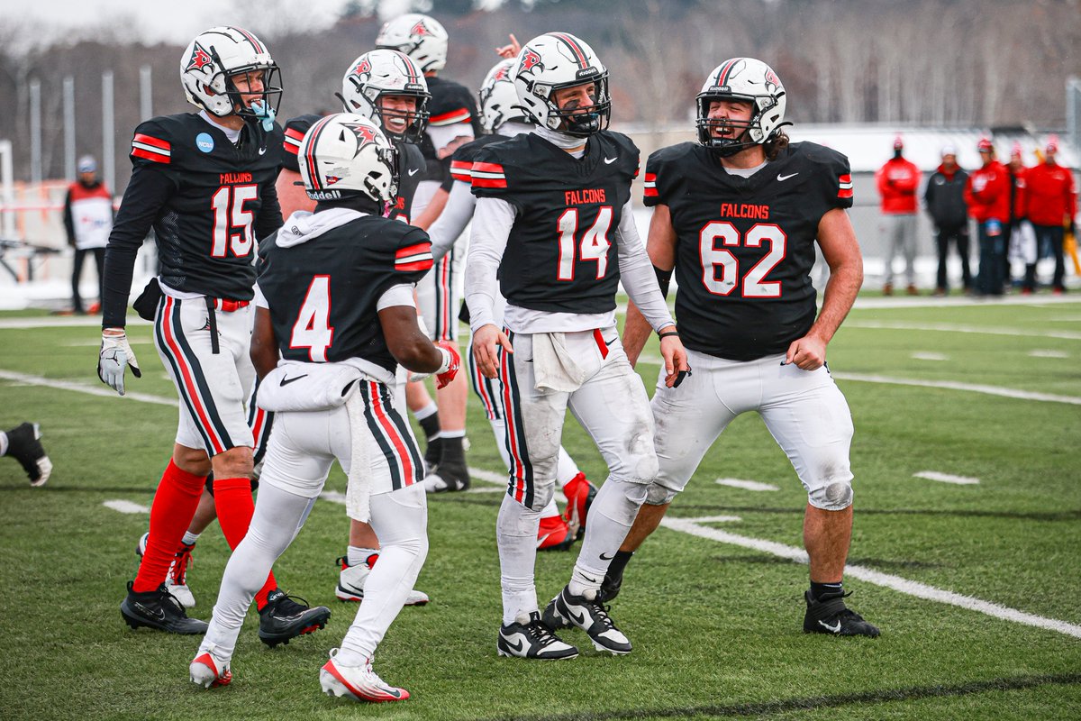 "Your New Favorite Small-School Offense" ... <a href="/UWRFFootball/">Falcon Football</a>! 

(according to ESPN 😏)

#FFT #d3fb