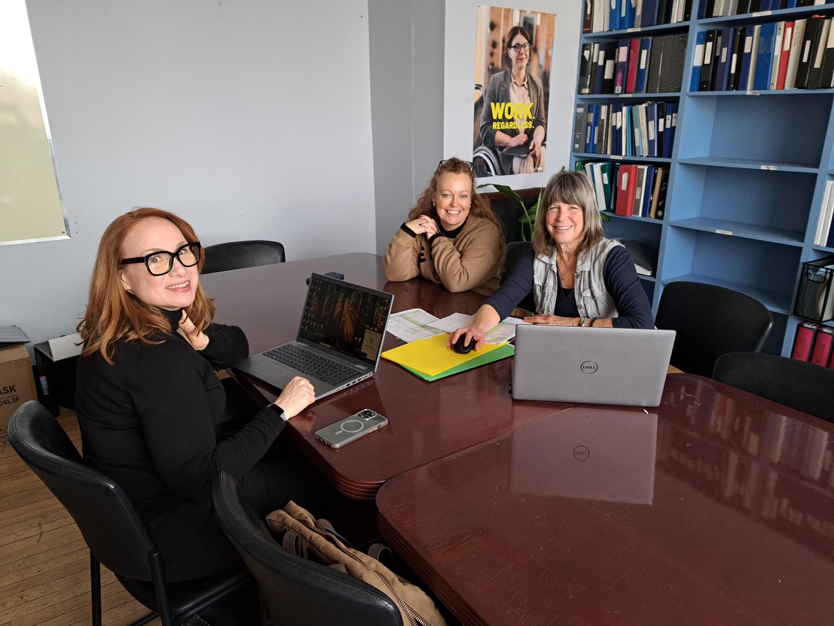 This week, Sherry Simpson, Sherry MacLeod, and Sandra Watson from Harris Computer volunteered with us!  They spread holiday cheer with decorations, tackled shredding, and helped with admin tasks. Your hard work made a difference! ❤️ #Volunteer #HarrisComputer #Gratitude