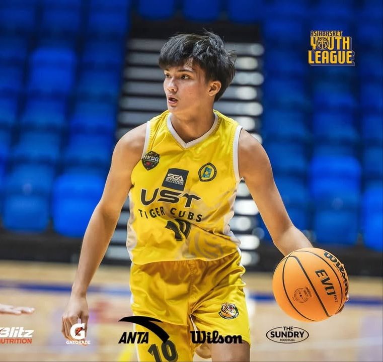 KweenFalcon's tweet image. Rise and Shine Eme-ries 💛

Jhon Lee 🥵🔥