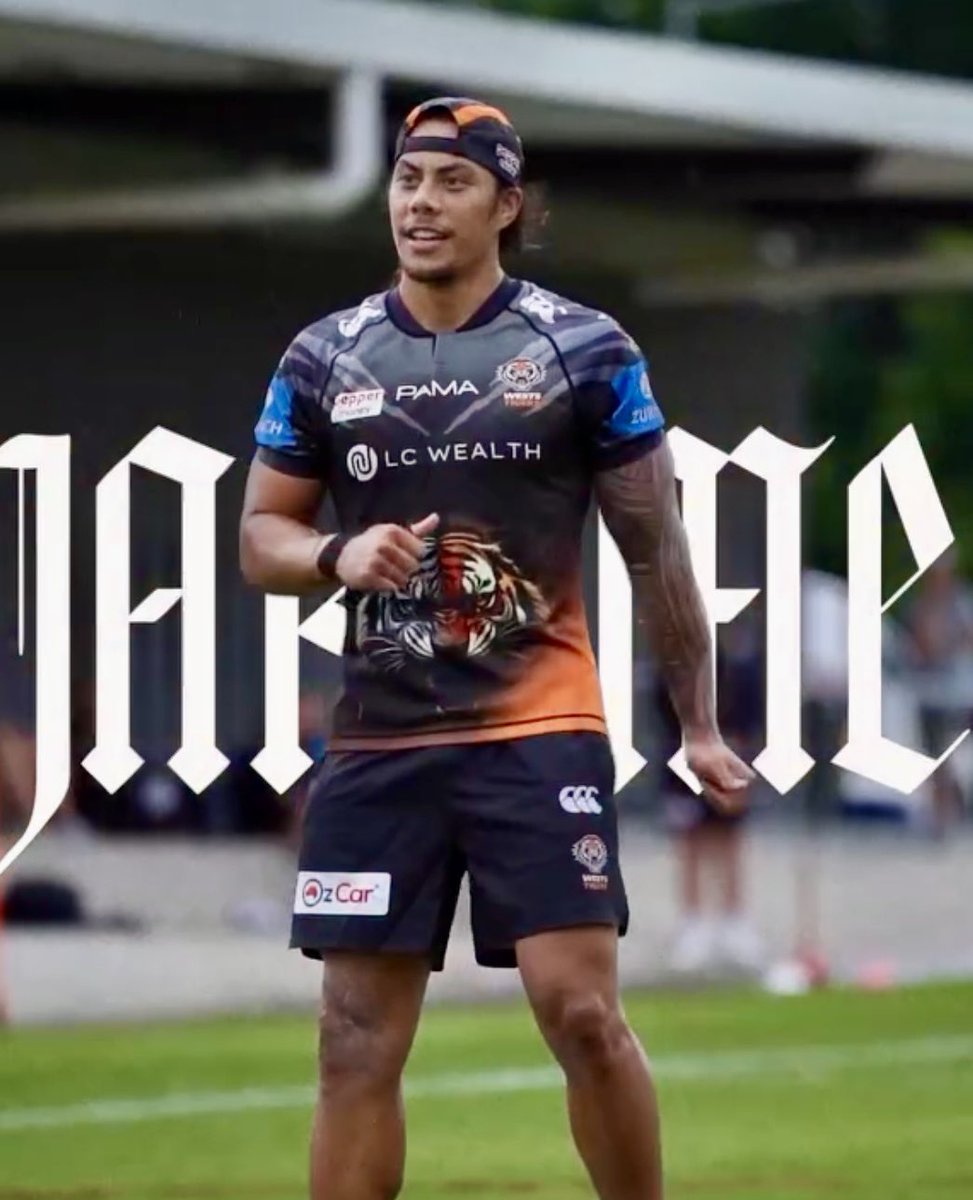 thecastpatrol's tweet photo. ROMEY RETURNS 🔙🏃‍♂️🐅🔥
#jaromeluai #weststigers #nrl #luai https://t.co/vtGAP0Vx8h