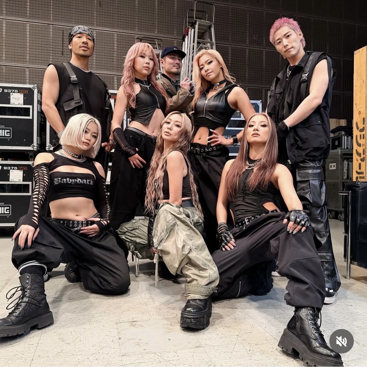 kOakvmas2's tweet photo. やっと大阪ぁぁあ😍🩷

ｱﾘｰﾅ tour たのしみにしてたあ😽♡

会場 向かッてるよお😘

大阪みんなで盛り上げよぉね🩷🩷 https://t.co/qqqPNvbGmV