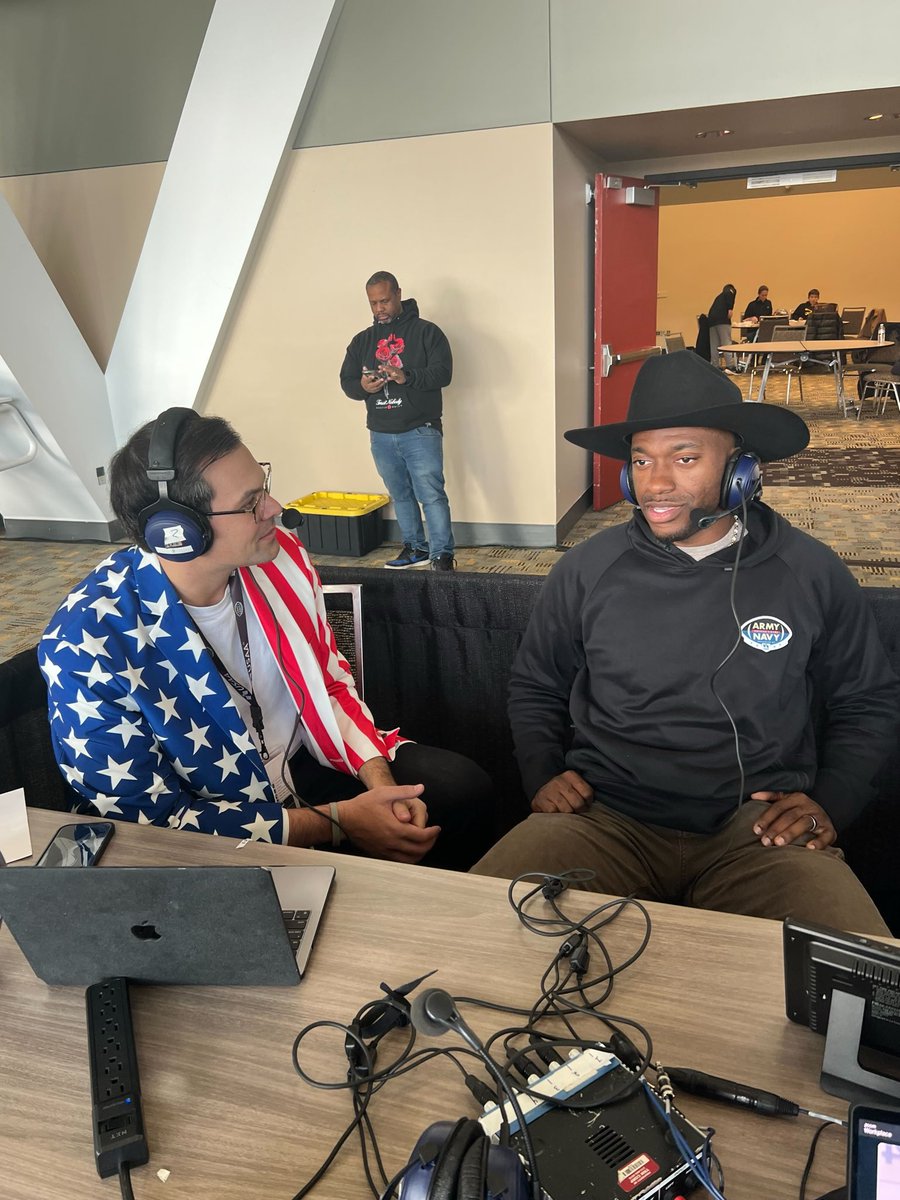 Zach Gelb tweet media