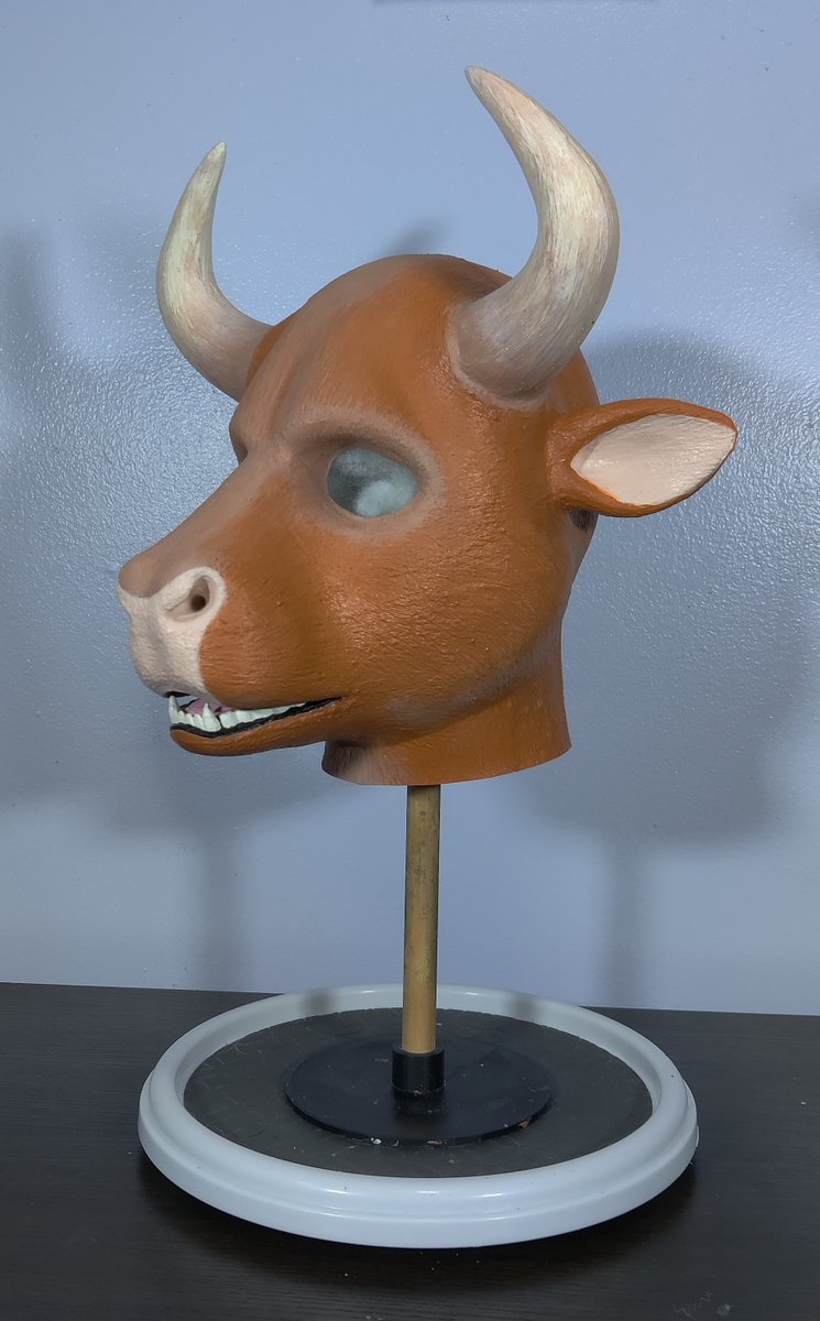 NobleGalactic's tweet image. Open Mouth Rubber Bull Hood for sale!

Nose and Mouth Holes for breathing.
Size Medium (23 inches around at brow level)

Asking 600 Canadian, Plus shipping.

If interested, feel free to DM me!
