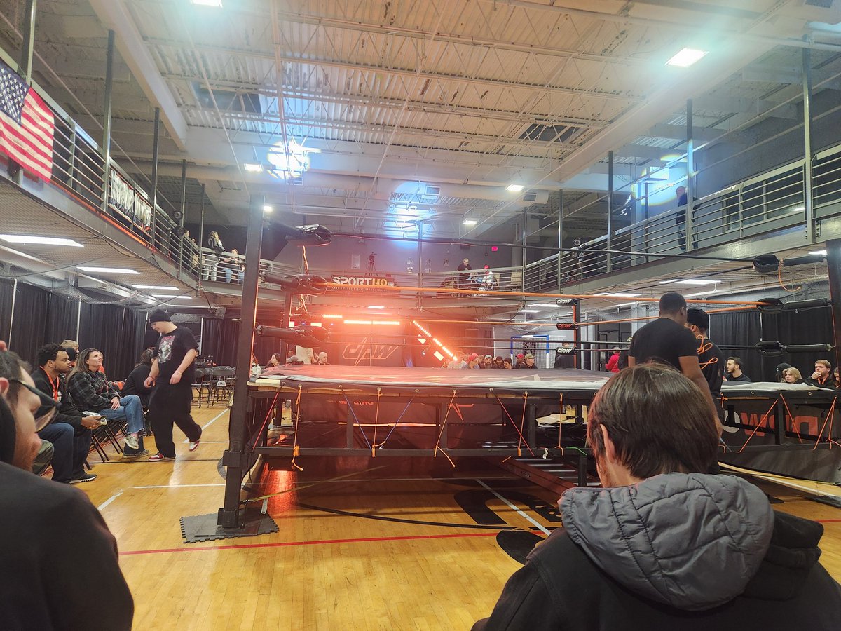 CironSkylark's tweet photo. From Chicago to Cary for one more time. @deadlockpro Forever. #DPW4thAnniversary #DPWFOREVER https://t.co/a5dWiYJfjw