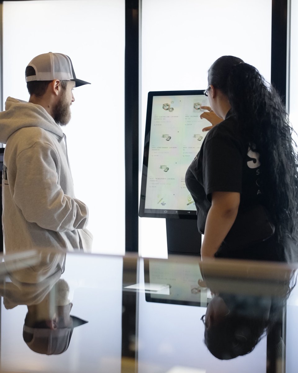 stateofmind_usa's tweet photo. Navigating the selection is simple with expert help. Our team utilizes all the tools available to ensure you find exactly what you need on your visit.

#stateofmind #lathamny #experiencequality https://t.co/7QelUhD7IT