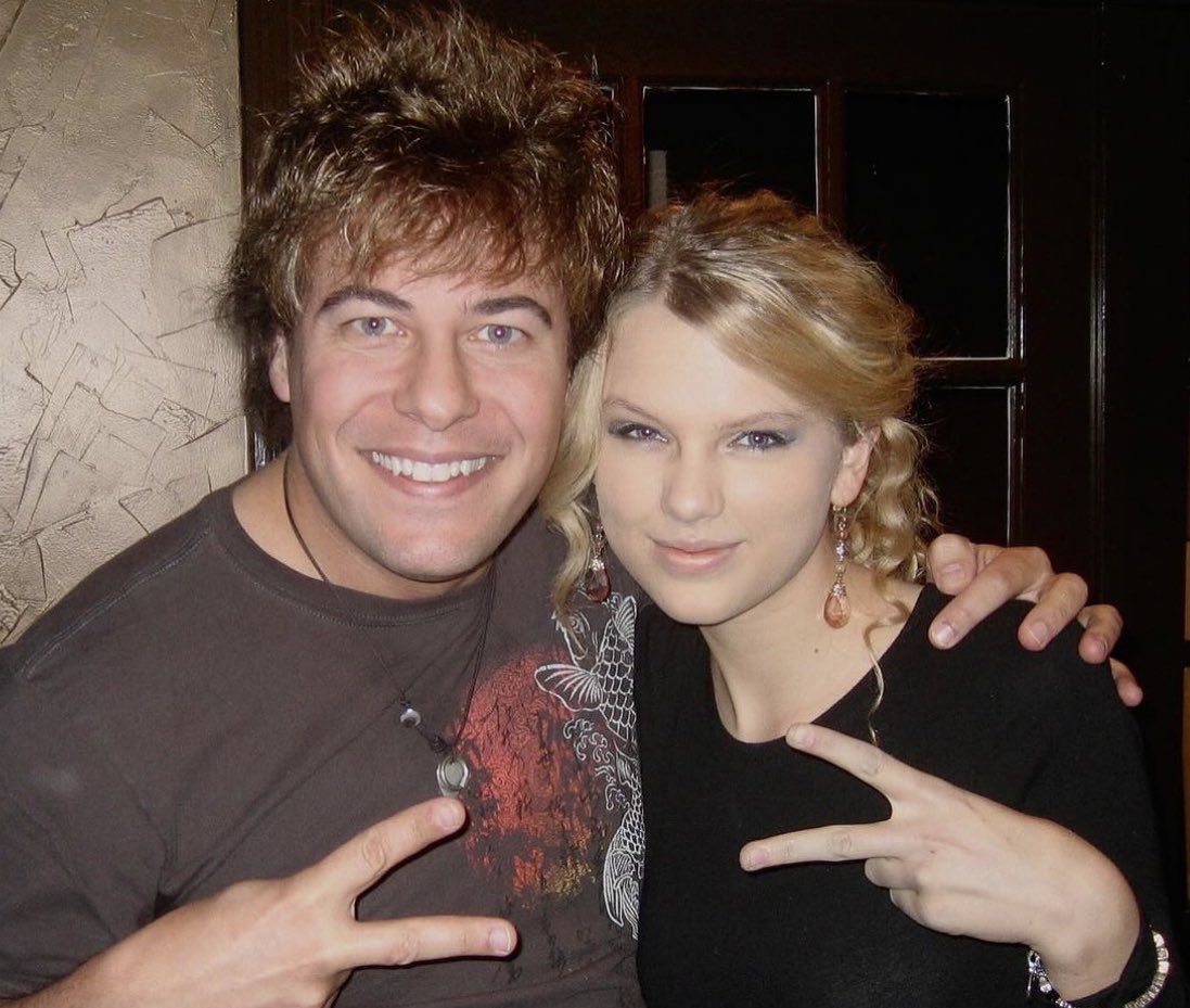 Paul Sidoti has shared a few quiet words today, celebrating The Eras Tour documentary and the years of friendship that have lived behind the music. A lovely reminder that some bonds don’t just survive the eras, they grow with them. 

“This week marks the 18th anniversary of when