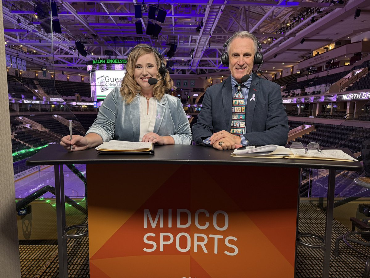 It’s almost time for our last North Dakota Home Ice of 2025! 🥳

Tune in at 6:30 as <a href="/DeanBarsness/">Dean Barsness</a> and I preview @UNDMHockey 🆚 <a href="/OmahaHKY/">Omaha Hockey</a> on <a href="/MidcoSports/">Midco Sports</a>! UND has won 8 of the last 9, Jan Špunar is chasing team history tonight, tune in!