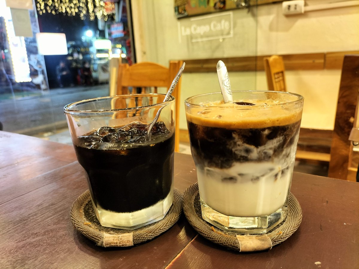 _bebebesty_'s tweet photo. ラオス🇱🇦ベトナム🇻🇳周遊旅⑩
📝ハノイ🇻🇳
トレインストリート🚂
バインミー美味しかった♡
お散歩してベトナムコーヒー☕️
#ベトナム旅
#trainstreet https://t.co/TGkD9WoGAJ