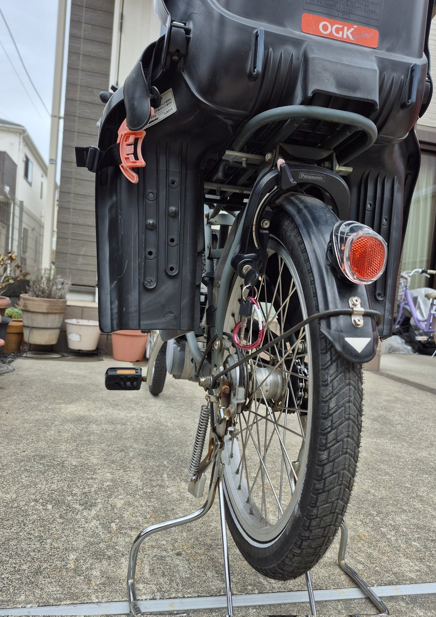 パンクした自転車が戻ってきました！ 電動アシスト自転車は修理の値段