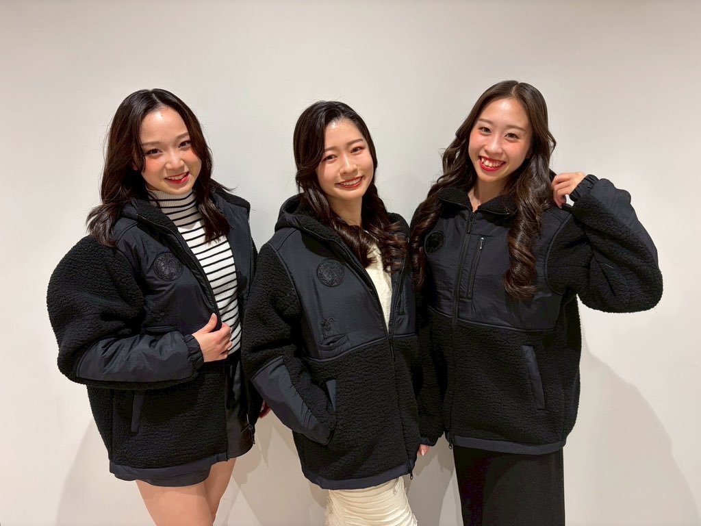 新品 非売品 Bリーグ 名古屋ダイヤモンドドルフィンズ hummel ジャケット 本日から販売🧣// 『Hummel製ボアジャケット』はダイヤモンドルージュ