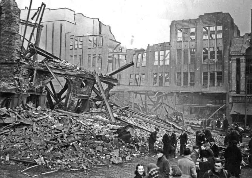 Marples__'s tweet image. It’s 85 years today since the Sheffield Blitz. One of the buildings destroyed was the Marples Hotel. Our name is a tribute to those who lost their life in the blitz and to the hotel❤️
