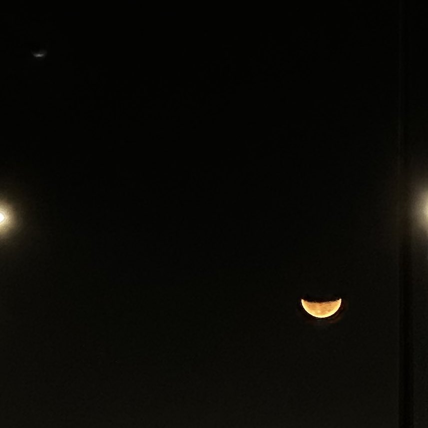 LE89_'s tweet image. Moon &amp;amp; stars