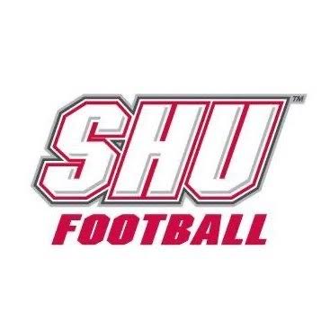 After a great call with <a href="/CoachGardner_/">Matt Gardner</a> I’m blessed to receive an offer to play at <a href="/sacredheartufb/">Sacred Heart University Football</a>! 

<a href="/coach_elderm/">Coach Elder</a> <a href="/BDPRecruiting/">Bryan Payton</a> <a href="/TheJoeEwell/">Joe Ewell</a>