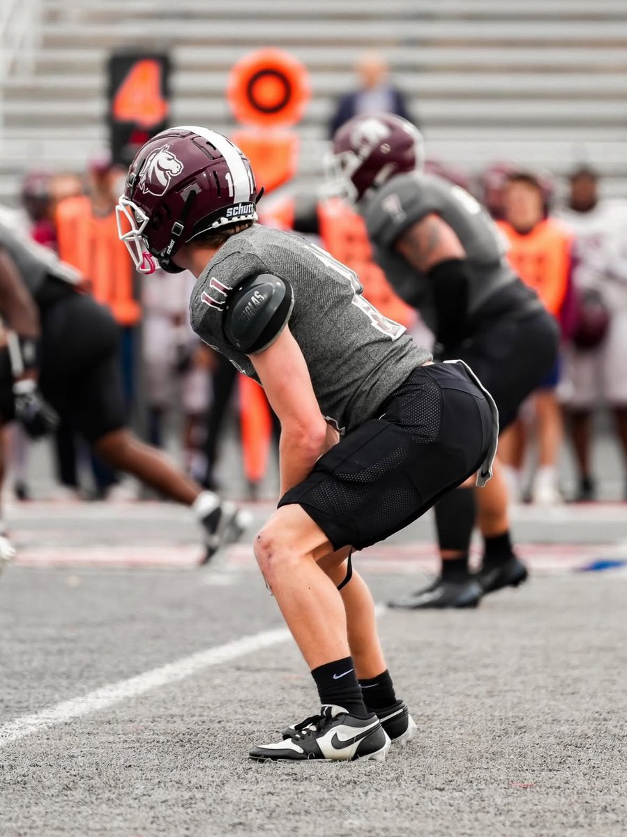 After a great talk with <a href="/CoachJDeSoto/">Jeremy DeSoto</a>, i’m beyond blessed to receiver an official offer to Evangel University!! <a href="/Evangel_FB/">Evangel Football</a> <a href="/mike_doutey/">Coach Michael Doutey</a> <a href="/Trey_Zero/">Coach Tre Hurst</a> <a href="/coach_wolfpack/">Kyle White</a> <a href="/CedricDAntwine/">Coach Ant ™️</a> <a href="/derekrasmussen/">Derek Rasmussen</a> <a href="/Sooner7v7/">Sooner7</a> <a href="/DwightDobbins/">Dwight Dobbins Jr.</a> <a href="/SFwolvesFTBL/">Santa Fe Wolves Football #TheFE</a>