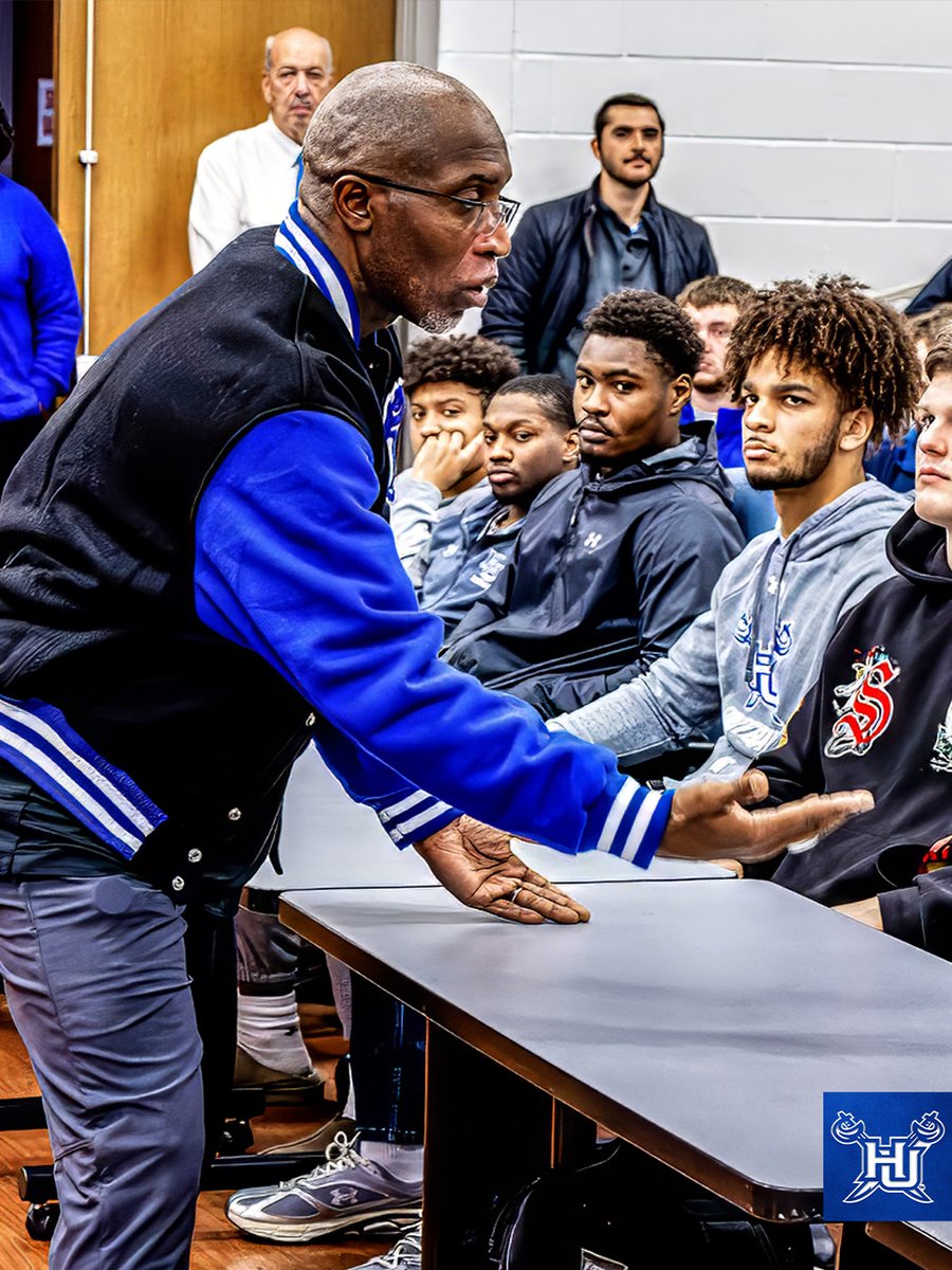 Team Meeting No. 1⃣
#WeAreHamptonU 🏴‍☠️