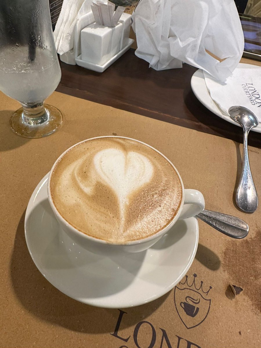 Wake up with gratitude walk with intention and end the day with pride.

Good Morning 💐