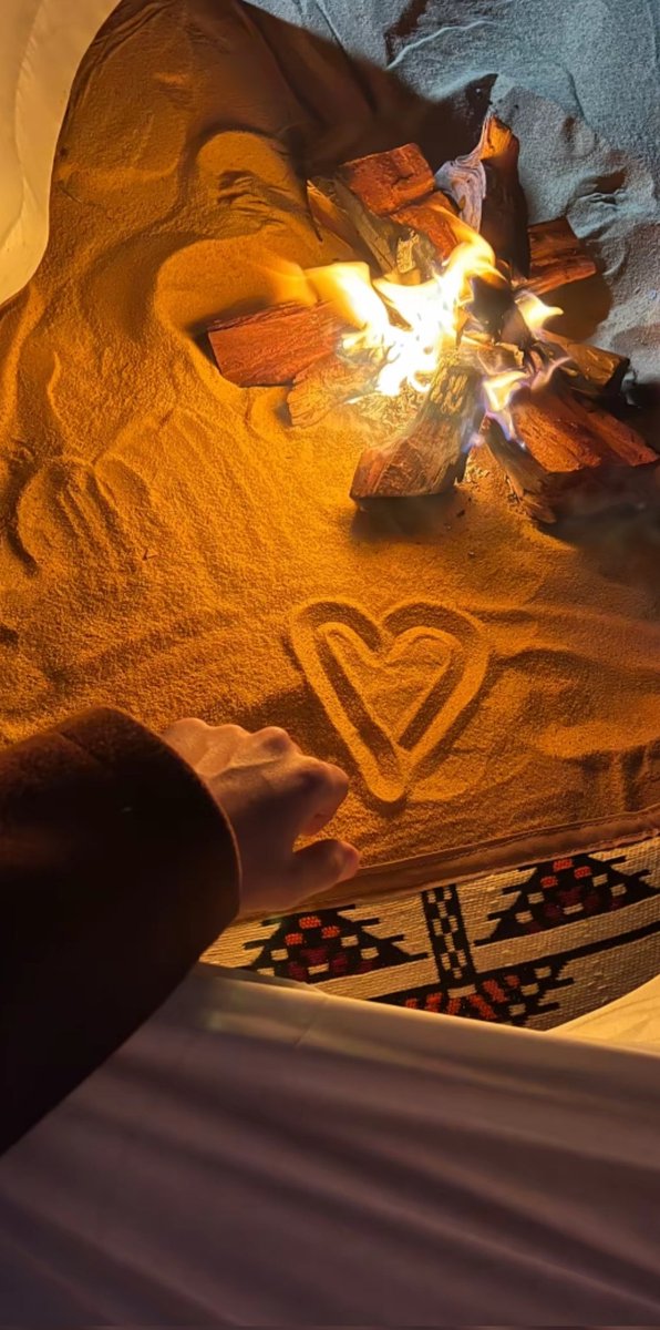 اليا قضيتوا من سوالف والمزوح
اسروا وخلوني على جال ضوي