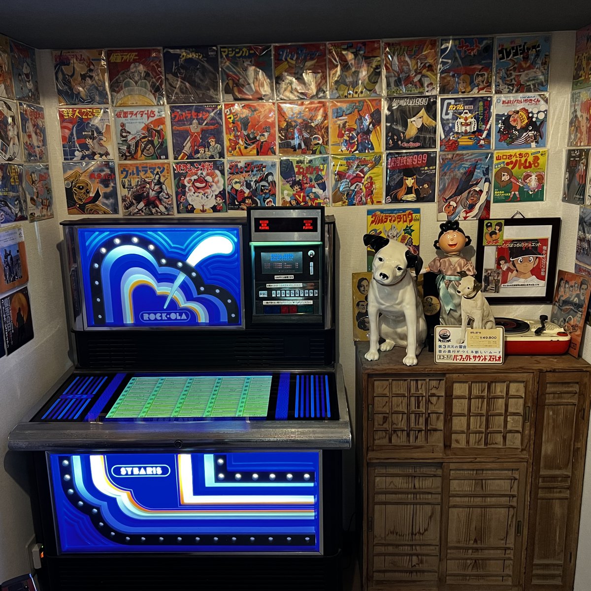 おはようございます。 12月13日（土）10時オープンです。 ※本日の営業