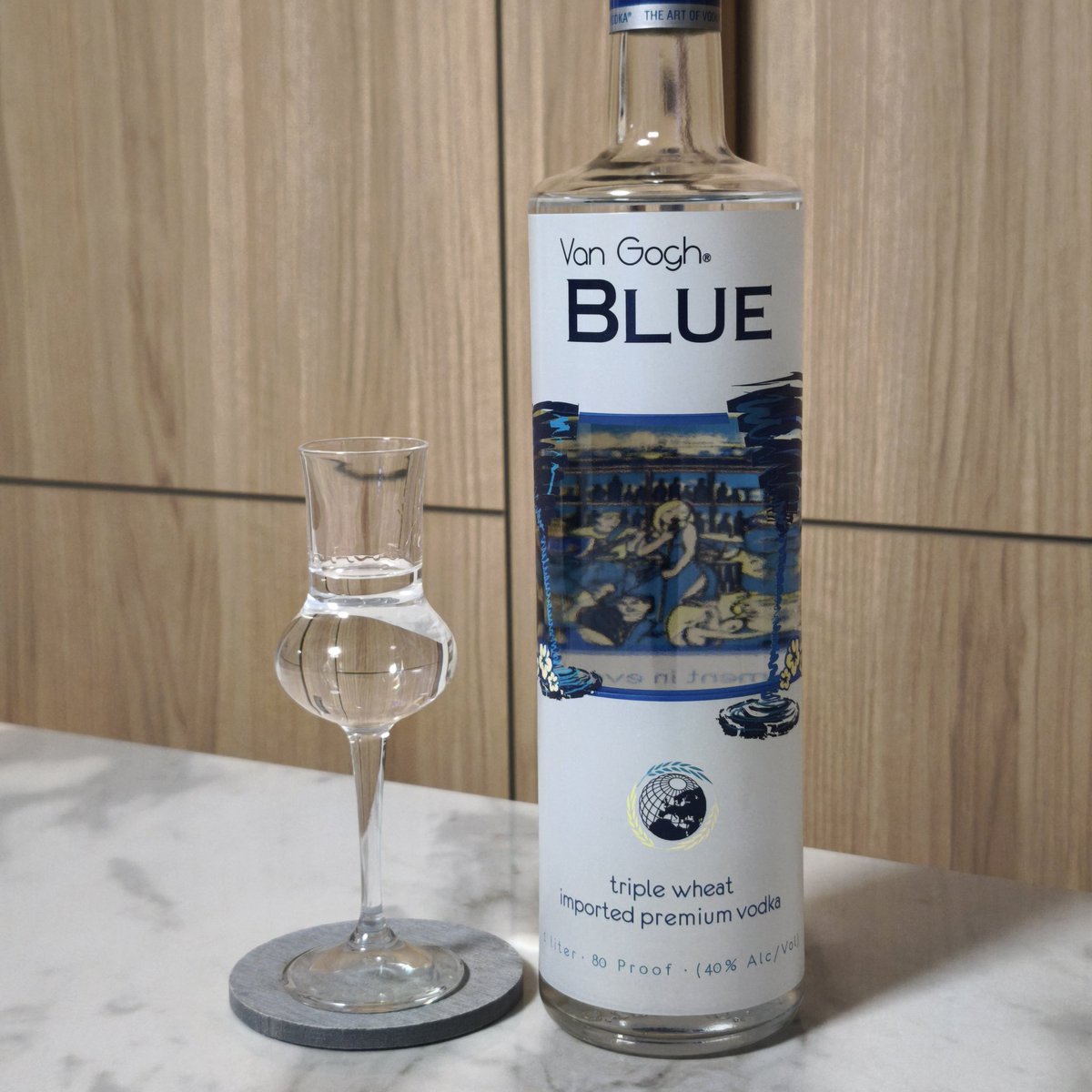 ヴァンゴッホ ブルー ウォッカ (Van Gogh Vodka)』 お店で試飲させて