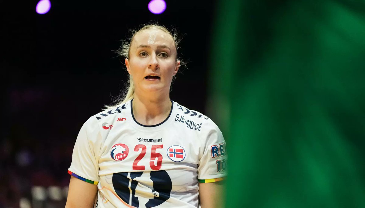 Henny Reistad framstår som en ren Dynamitt-Harry og i mine øyne begynner hun å se ut som et råbarka mannfolk. Hva gjør man for å få bevist det motsatte - tekste henne og be om å få bilder ?! #hennyreistad