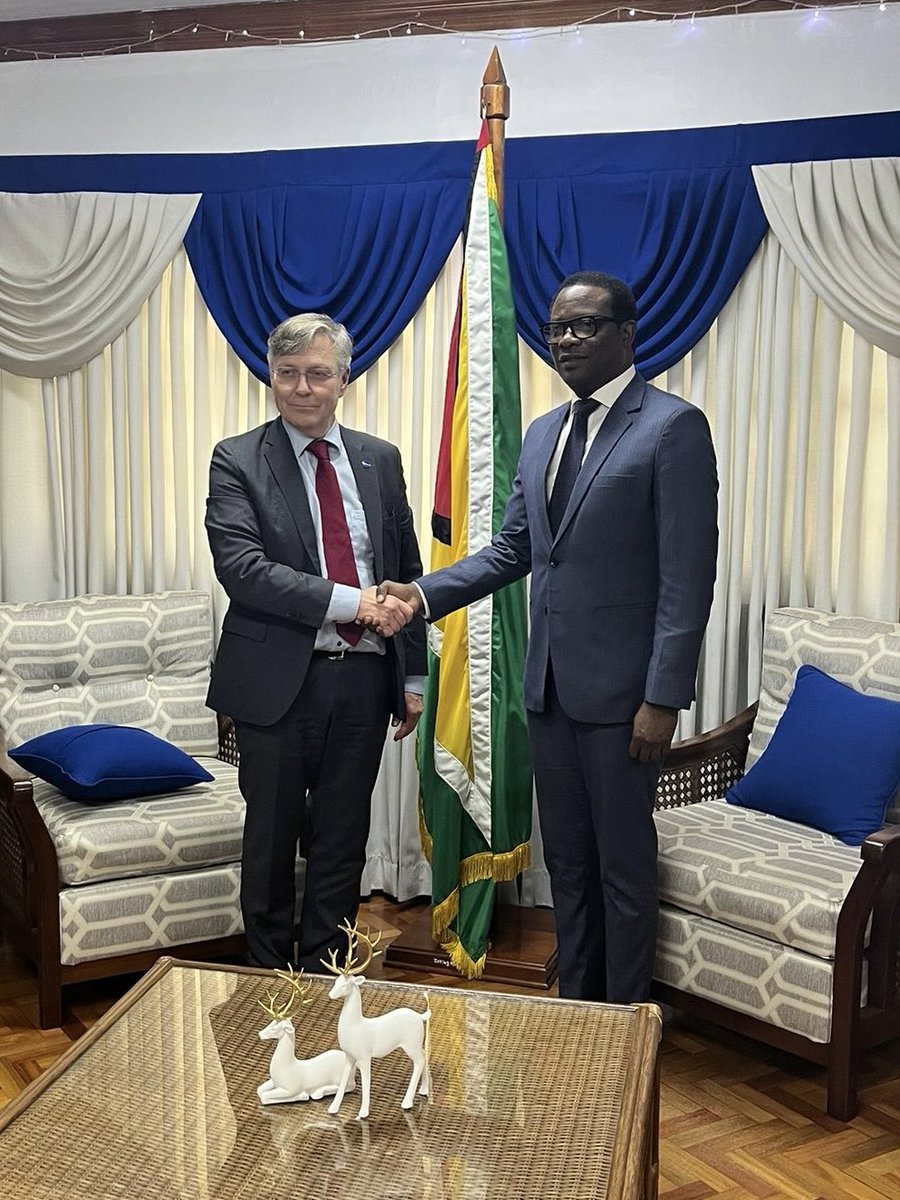 Discussing the world affairs with the Foreign Minister of #Guyana Honorable Hugh Todd ⁦<a href="/HughToddgt/">Hugh Todd</a>⁩ <a href="/FinlandinCarib/">Finland in the Caribbean</a>⁩ #Finland