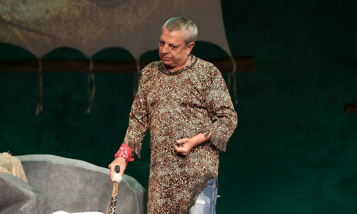 Para poliamorosos y monógamos, para boomers y centennials, para ellos, ellas y elles, #DefendiendoAlCavernícola es un manual para todas las parejas. ¡Conócelo!

📍 Nuevo Teatro Libanés
📆 Lunes 15 de diciembre
⏰ Función a las 8:00 p.m.
🎟️ bit.ly/DefendiendoAlC…