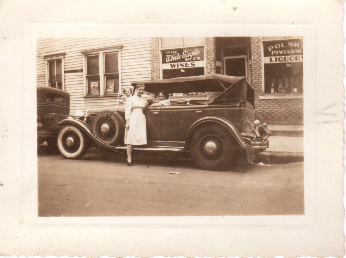 Chipp Inn tweet media