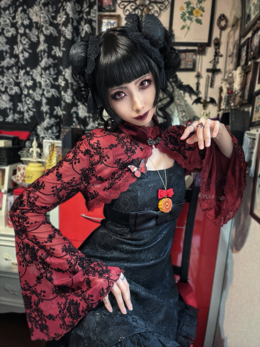 ＿＿どこまでも二人で今なら堕ちてゆける ジーザスディアマンテを着る