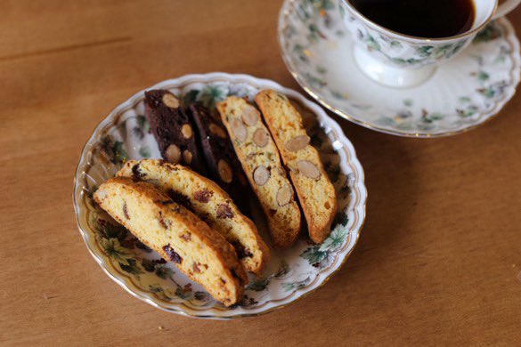 hitohira_YZFR3's tweet image. FunOutbreak Lv3
皆さまのポストで笑顔になれる2日間✨😊

現地にて麦と酒のビスコッティが
参加者さま全員に配られます！

ビスコッティってなぁに？
Xで見たことあるけど食べたことないって方々、
是非ご賞味くださいませっ( * . .)"

#楽しいは感染する
 #FOb