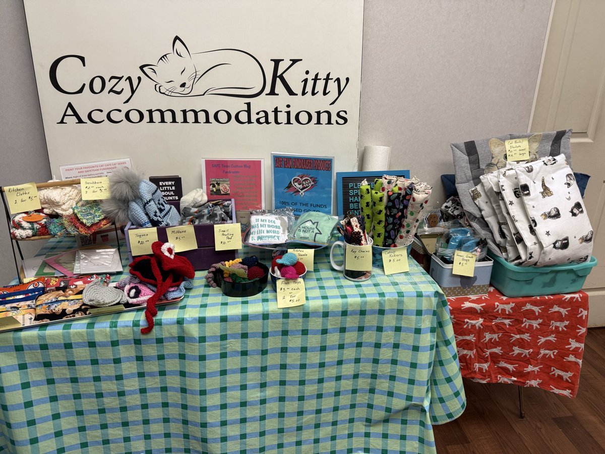 SAFEteamrescue's tweet photo. Our Christmas Stockings Pick Up and craft sale is up and running!  We are at our shelter (4610 97 Street, Edmonton) until 8 PM tonight (and from 10-12 PM tomorrow).  Our Christmas Stockings are $30 each and our crafts range from $3 - $20 (cash only please). https://t.co/inOkvWOKmi