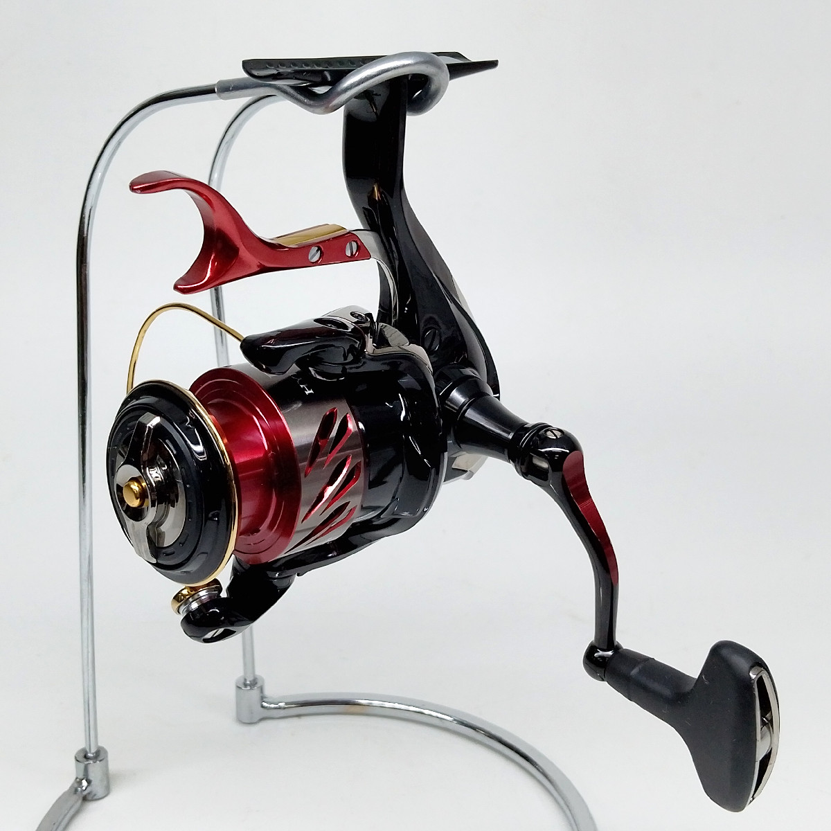 入荷🎣】シマノ BB-X ハイパーフォース1700DXG！磯で信頼の高剛性