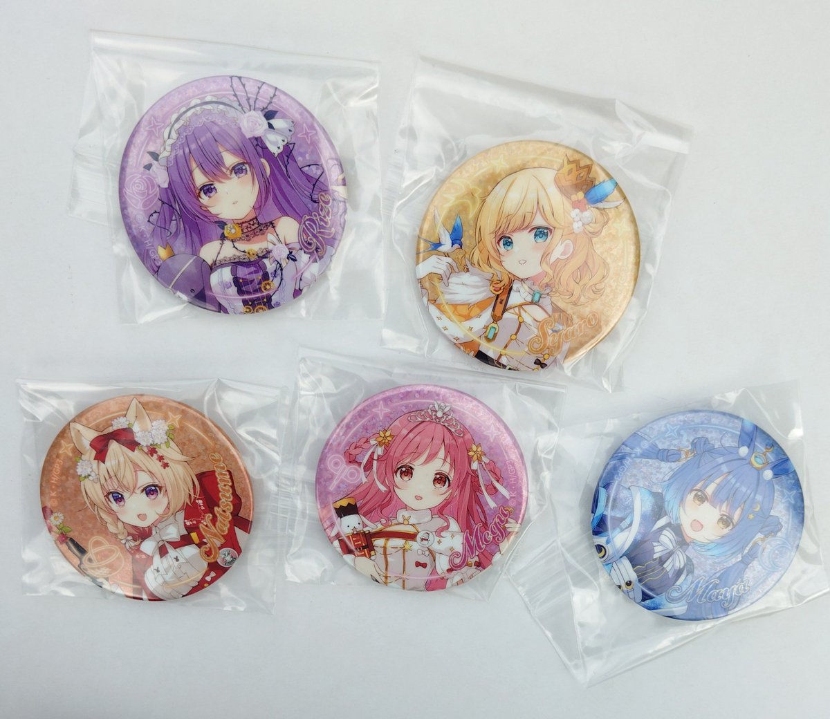 ☆交換 ごちうさ ご注文はうさぎですか？ アトレ秋葉原 缶バッジ ホロ