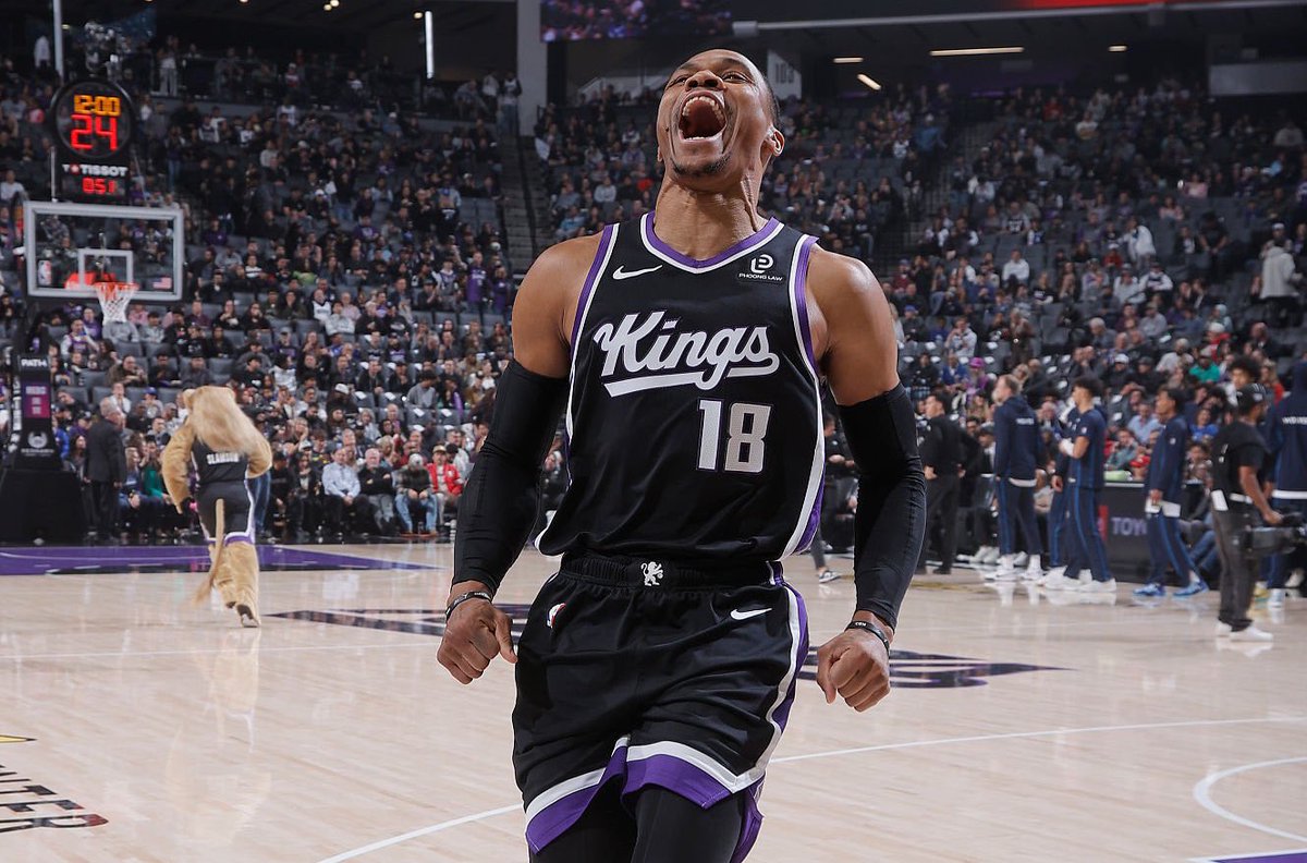 hoopsview's tweet image. Some of these Russell Westbrook statlines this season are crazy 🤯

26 PTS - 12 REB - 6 AST - 59 FG%
23 PTS - 16 REB - 10 AST - 69 FG%
24 PTS - 7 REB - 9 AST - 53 FG%
26 PTS - 12 REB - 6 AST - 59 FG%
21 PTS - 6 REB - 11 AST - 56 FG%
24 PTS - 12 REB - 14 AST - 63 FG%